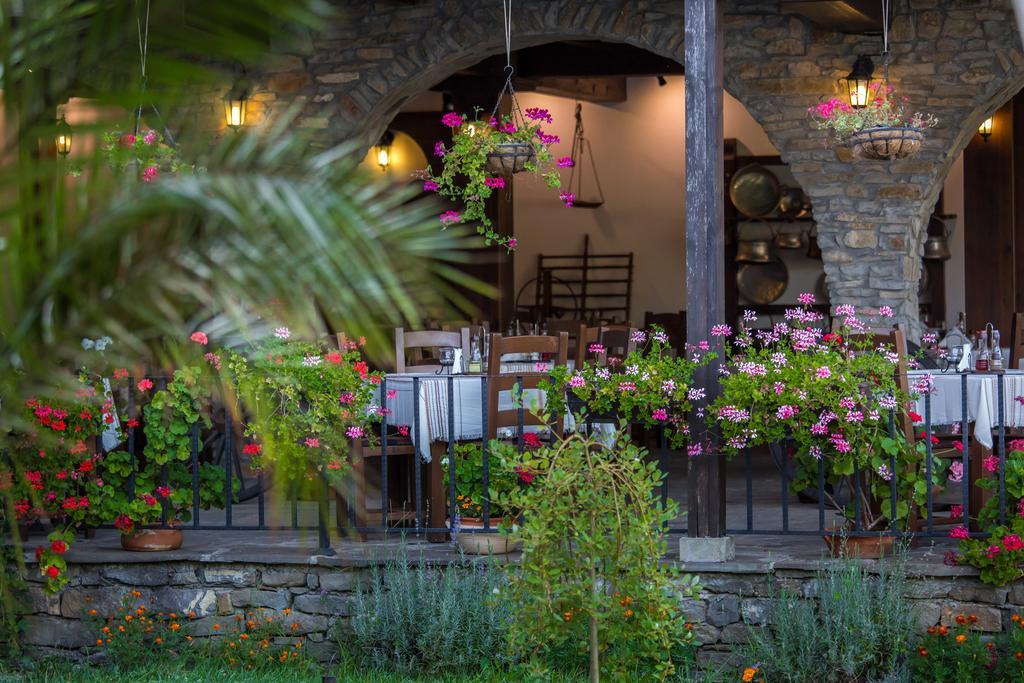 Family Hotel Strannopriemnitza โอเรชาค ภายนอก รูปภาพ