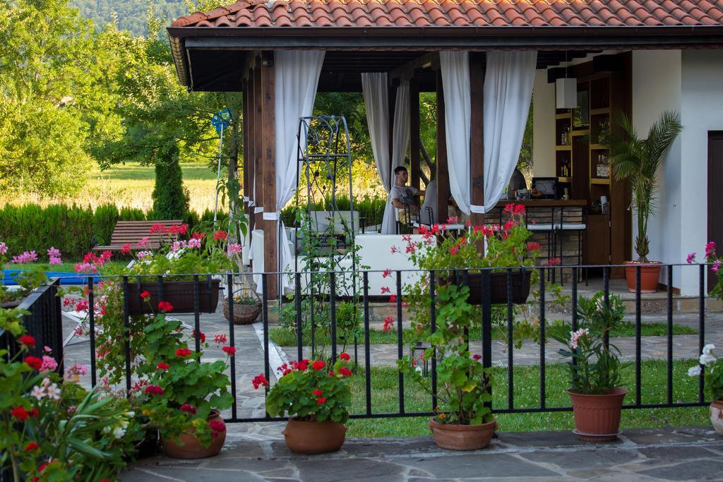 Family Hotel Strannopriemnitza โอเรชาค ภายนอก รูปภาพ
