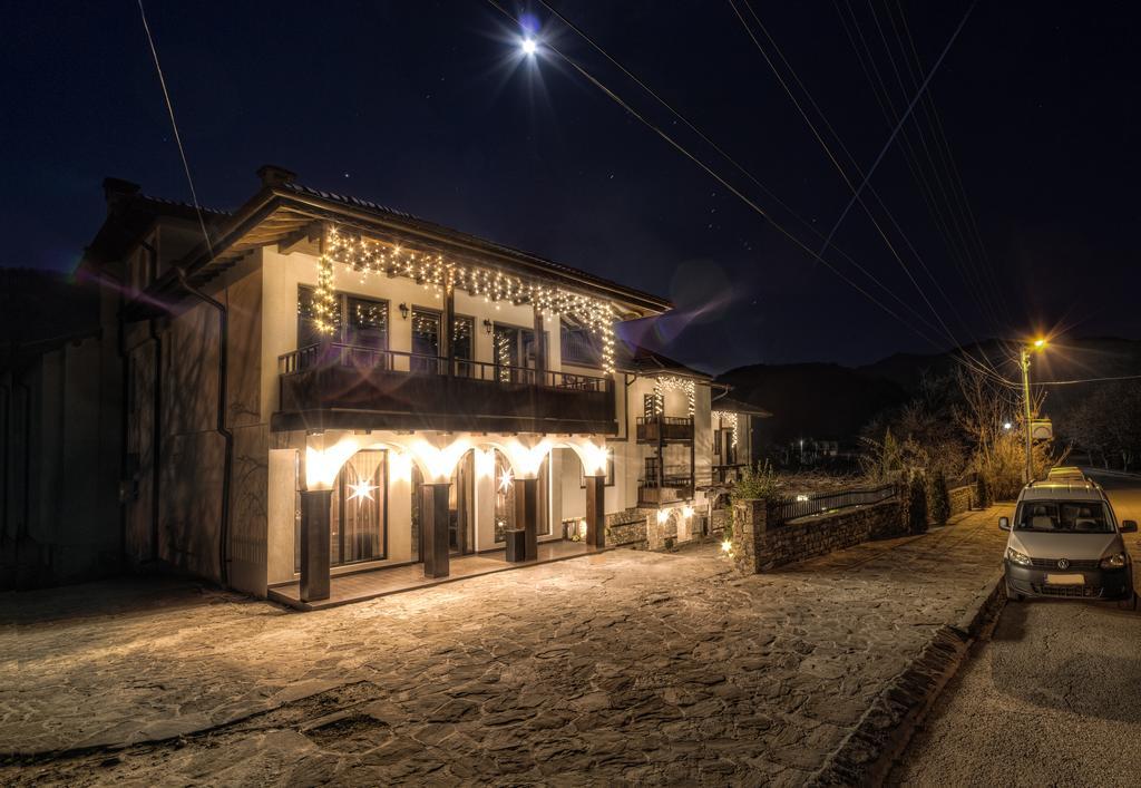 Family Hotel Strannopriemnitza โอเรชาค ภายนอก รูปภาพ