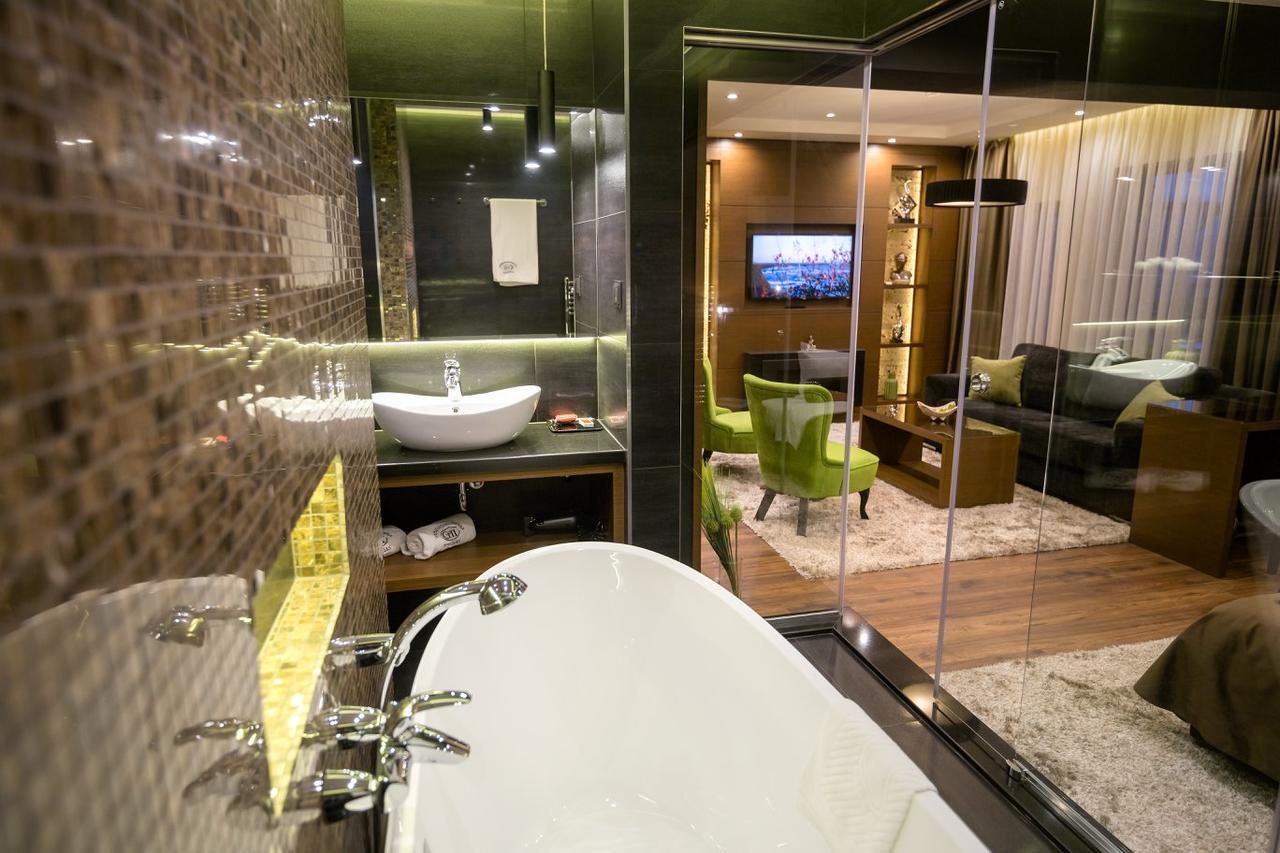 Family Hotel Strannopriemnitza โอเรชาค ภายนอก รูปภาพ