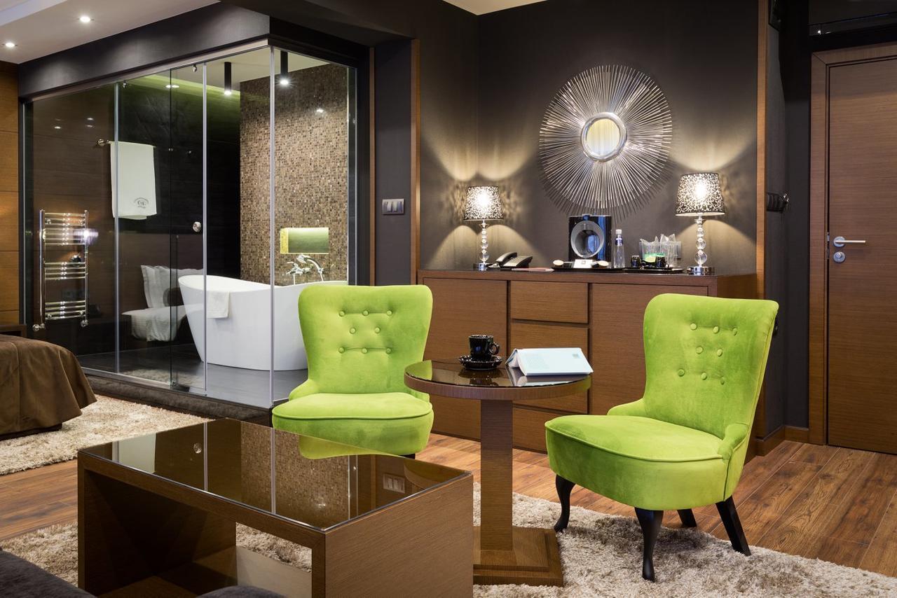 Family Hotel Strannopriemnitza โอเรชาค ภายนอก รูปภาพ