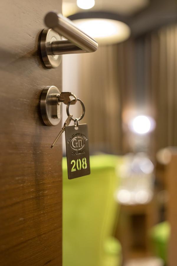 Family Hotel Strannopriemnitza โอเรชาค ภายนอก รูปภาพ